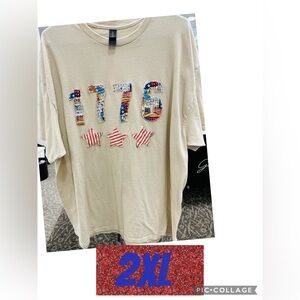 Gildan Cream 1776 Graphic Tee - 2XL